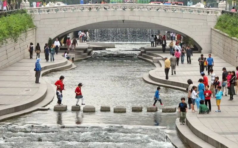 Suối Cheonggyecheon