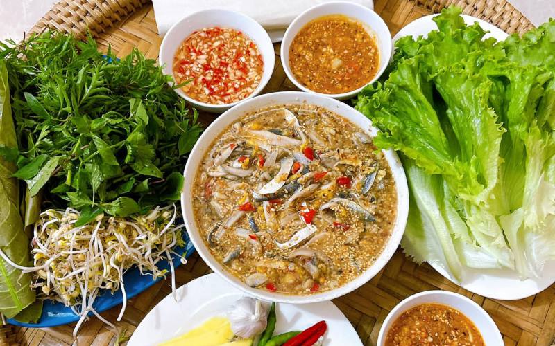 Khám phá 10+ đặc sản Đà Nẵng nên thưởng thức và mua về làm quà