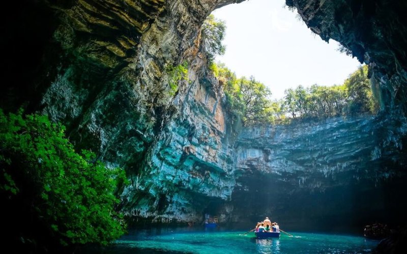 du lịch Động Phong Nha