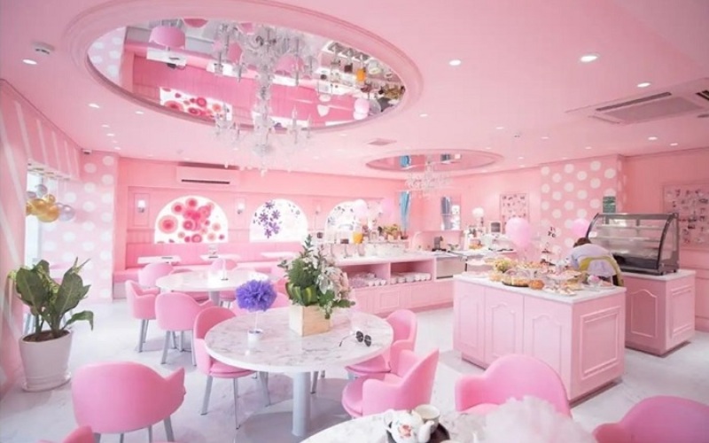 Pinkroom Cafe