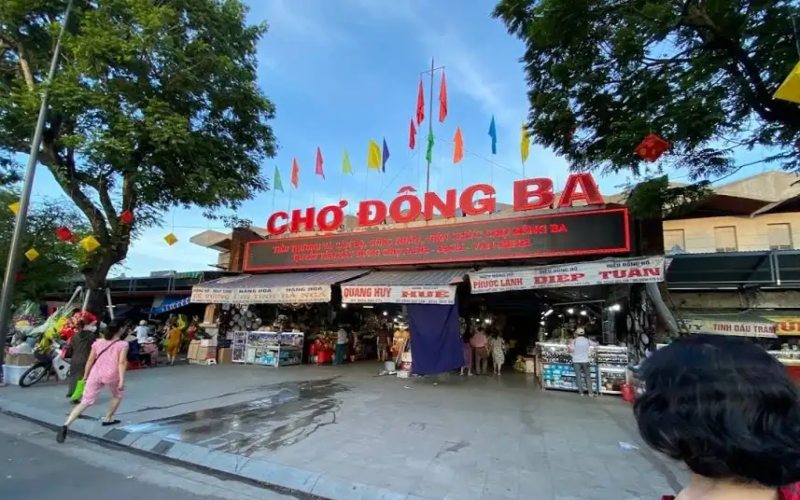 Chợ Đông Ba