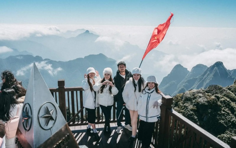 Kinh nghiệm đi Fansipan trekking