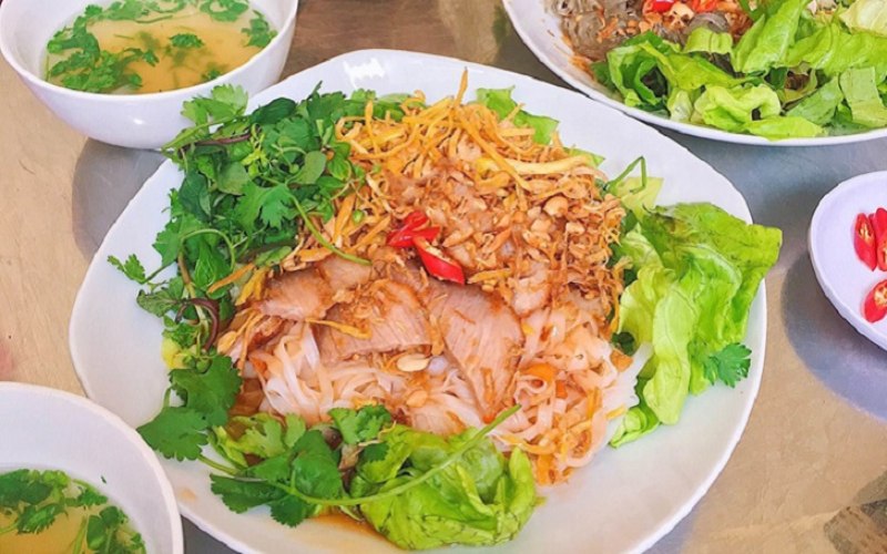 Phở chua