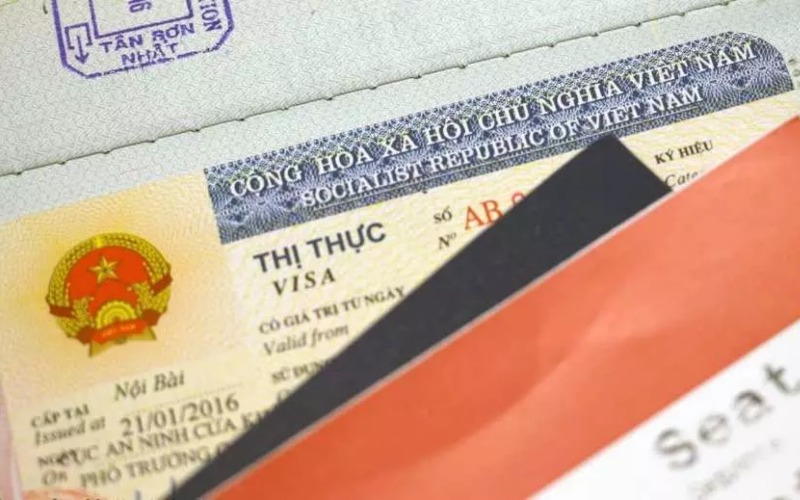 Visa du lịch Việt Nam là gì