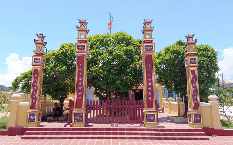 Làng cổ Nam Ô