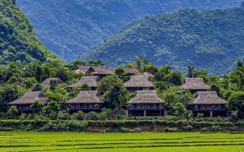 bản Lác Mai Châu