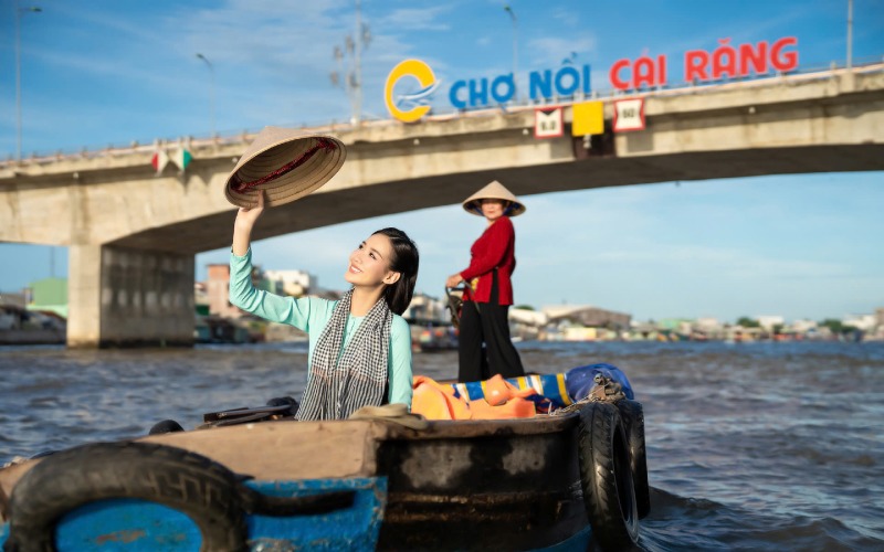 du lịch Chợ nổi Cái Răng