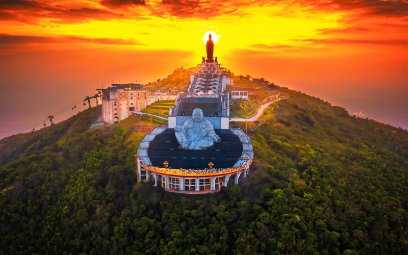 Núi Bà Đen