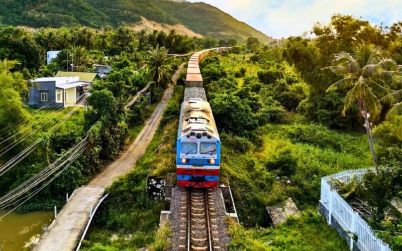 tàu hỏa đến Đà Nẵng