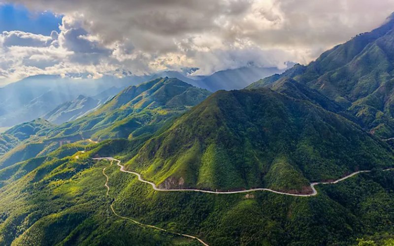 Đỉnh đèo Khau Phạ