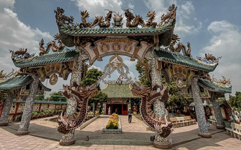 Kiến trúc miếu nổi gò vấp