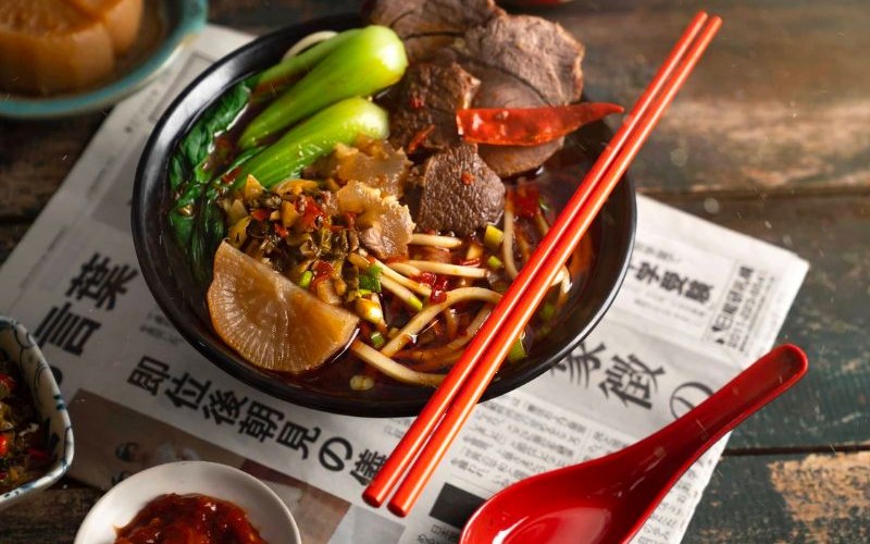 Mì bò hầm đài loan