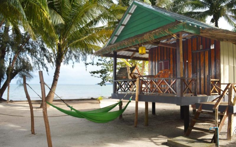 Palm Beach - kinh nghiệm du lịch koh rong tự túc