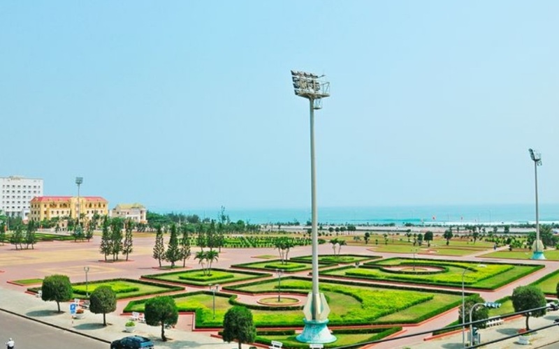 Quảng trường 1-4