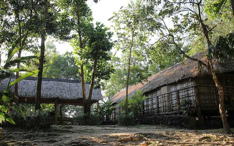 Tà Lài Longhouse