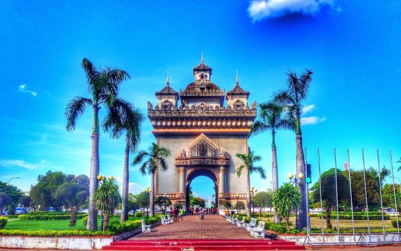 Tượng đài Patuxai