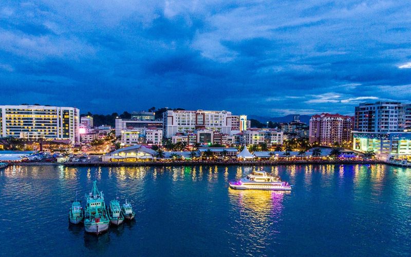 di chuyển đến Sabah