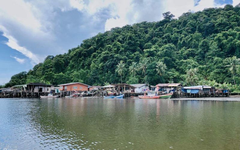 Làng Salakkok