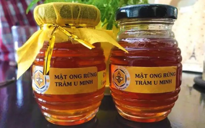 Mật ong rừng U Minh.