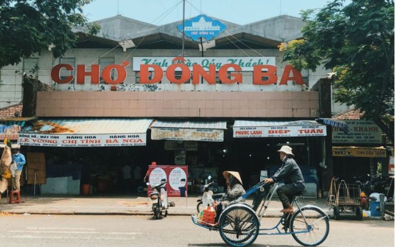 Chợ Đông Ba