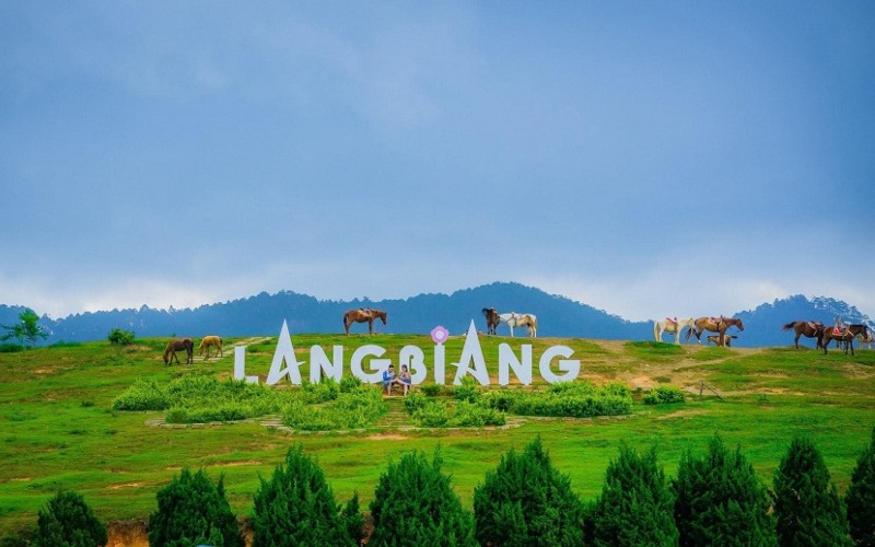 Đỉnh Langbiang