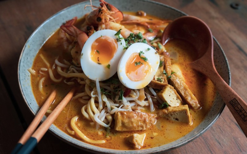 món laksa
