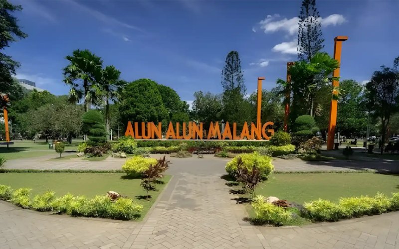 Quảng trường Alun Alun Malang