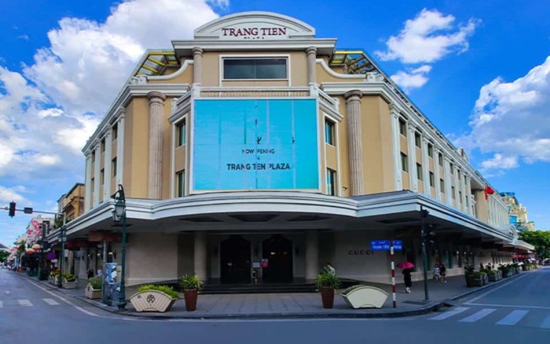 Bãi xe ở Tràng Tiền Plaza