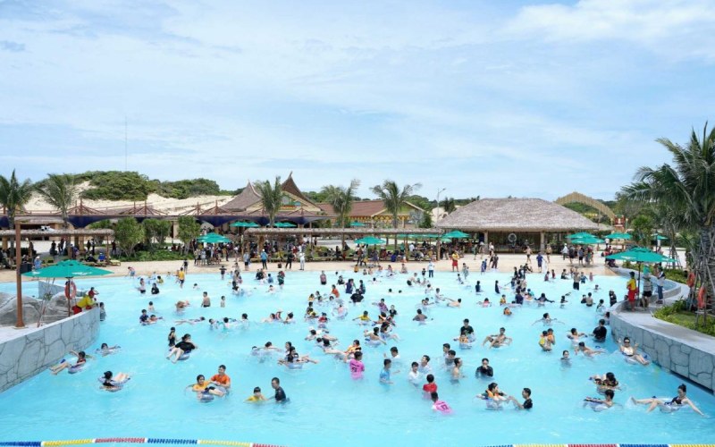 Big Kahuna Wave Pool