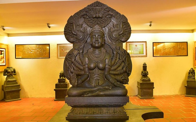 nữ thần Ponagar