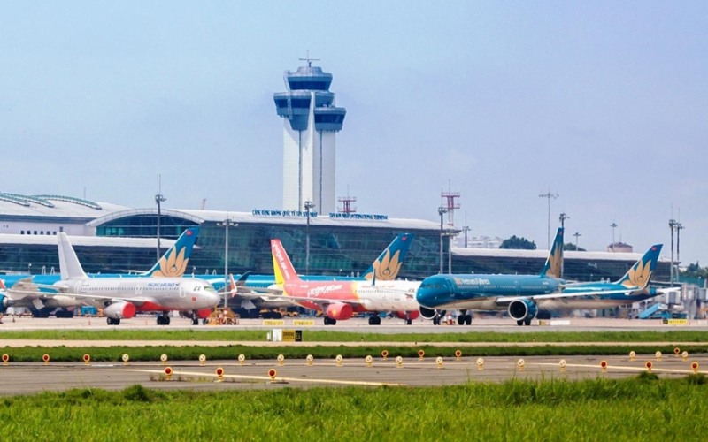 sân bay Tân Sơn Nhất