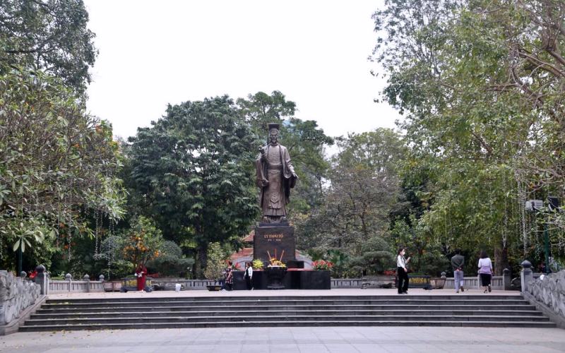 Vườn hoa Lý Thái Tổ