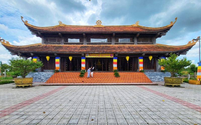 chinh-dien-thien-vien-truc-lam-ca-mau