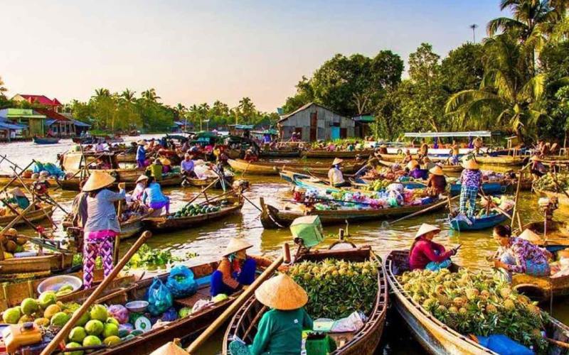 Chợ Nổi Long Xuyên