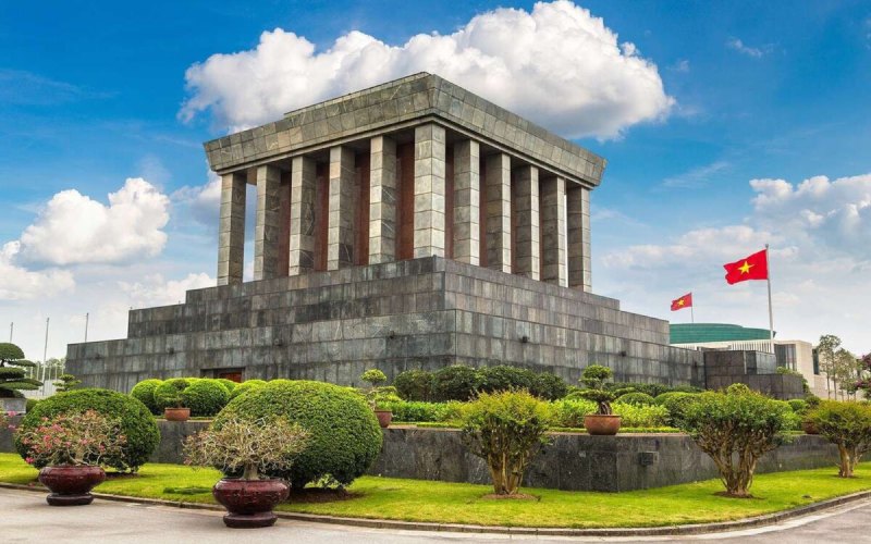 kiến trúc Lăng Chủ tịch Hồ Chí Minh