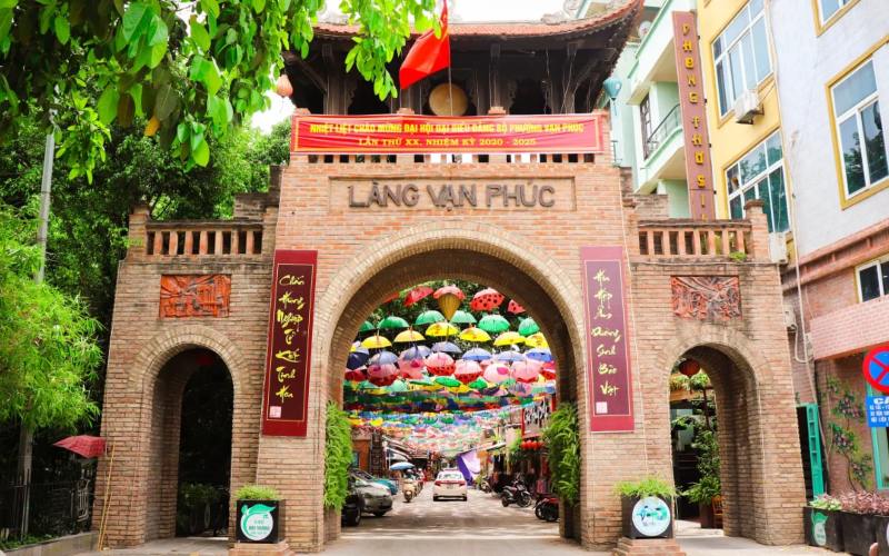 làng lụa vạn phúc