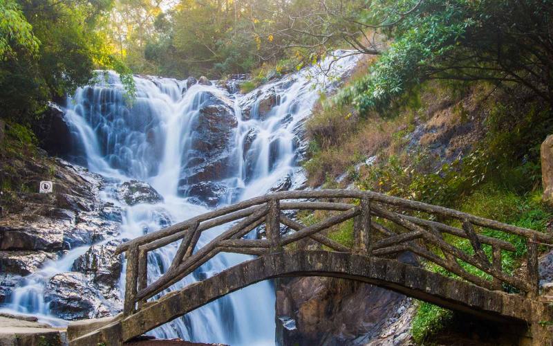 thac-datanla-o-da-lat