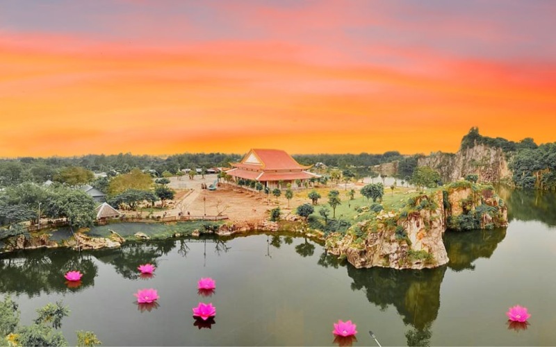 thiền viện trúc lâm an giang