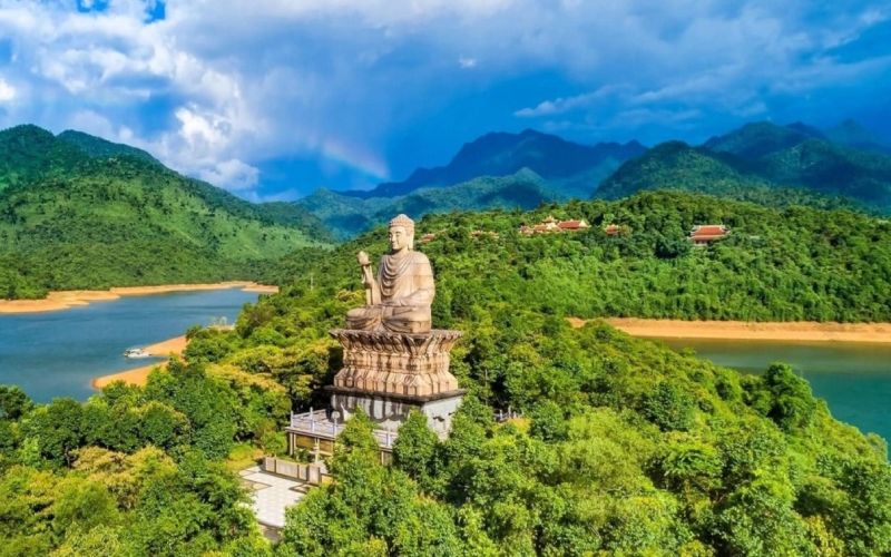 thiền viện trúc lâm bạch mã