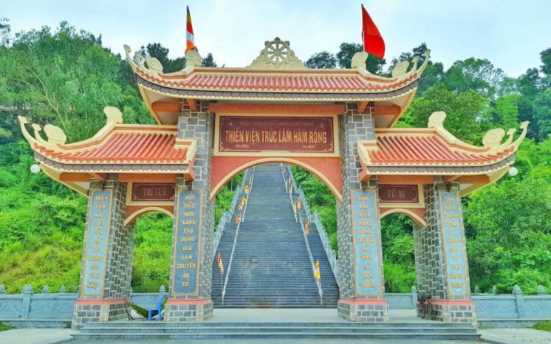 thiền viện trúc lâm hàm rồng