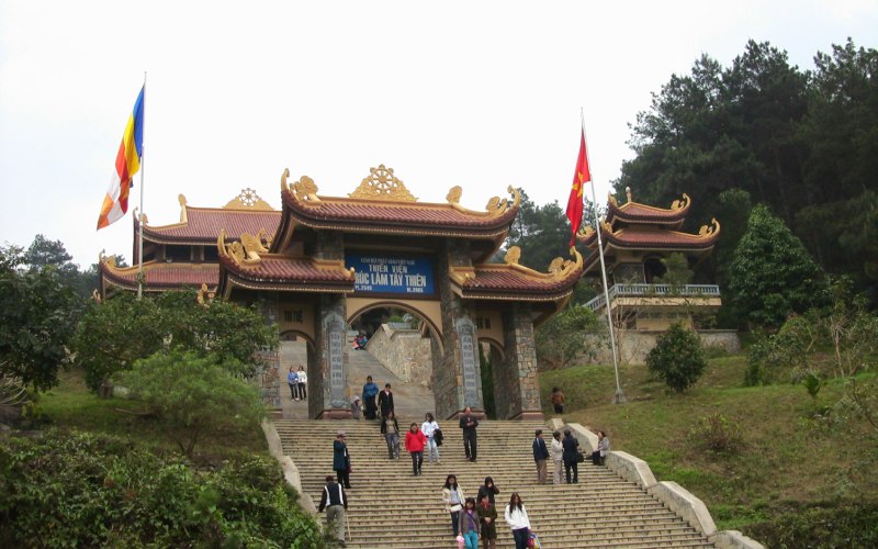 thien-vien-truc-lam-tay-thien-o-dau