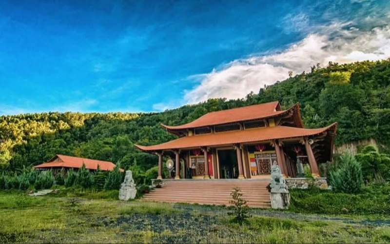 thien-vien-truc-lam-tu-giac