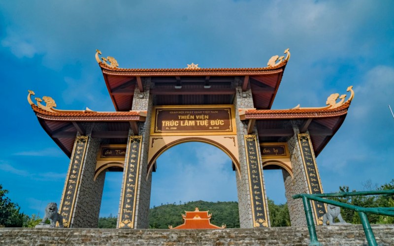 thien-vien-truc-lam-tue-duc