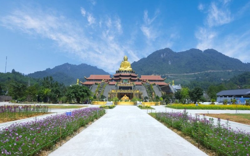 thien-vien-truc-lam-tuyen-quang