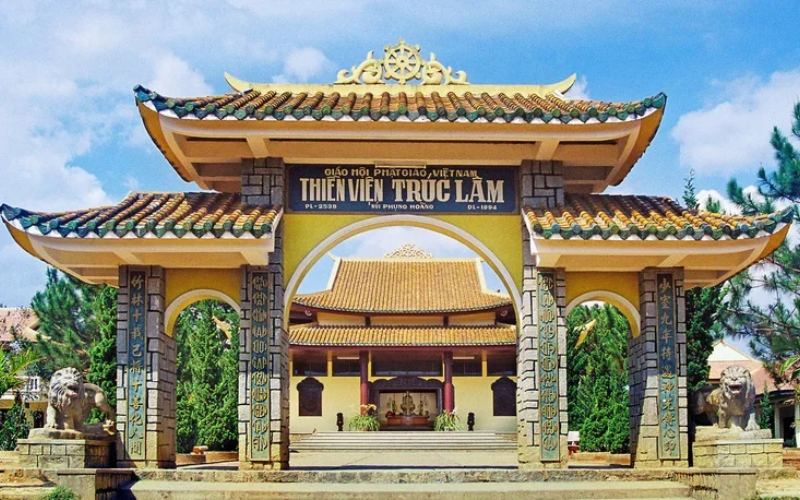 thiền viện trúc lâm