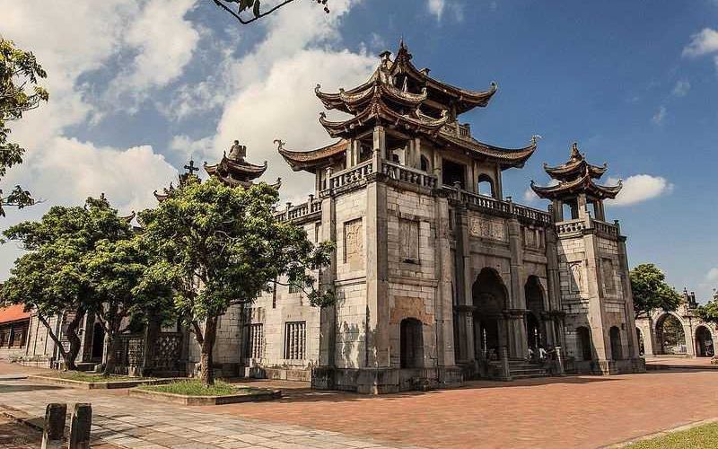 Nhà thờ đá Phát Diệm