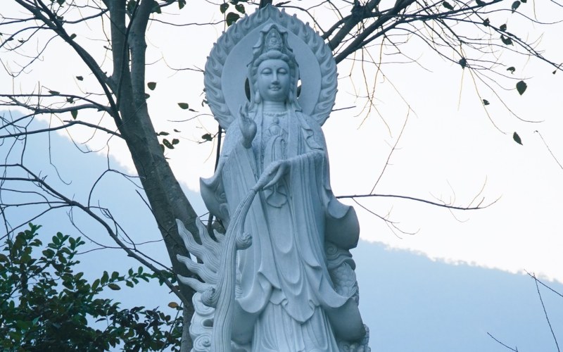 Tượng Quan Âm Lộ Thiên