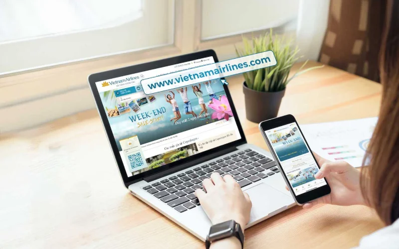 búc vé máy bay trên web vietnam airlines