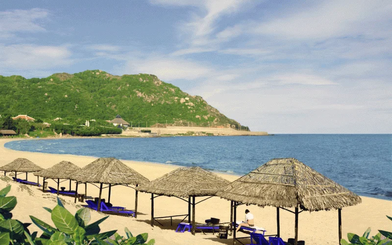 Cẩm nang du lịch đảo Long Sơn Vũng Tàu nên ăn gì, chơi gì và ở đâu?