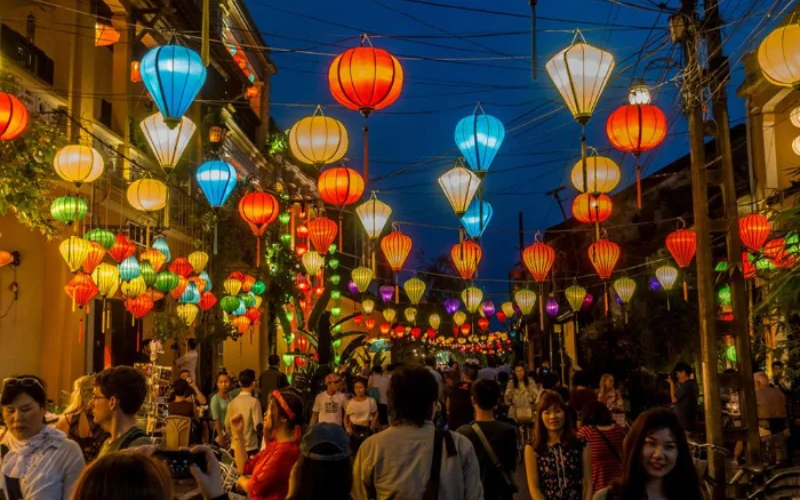 lễ hội đèn lồng hội an
